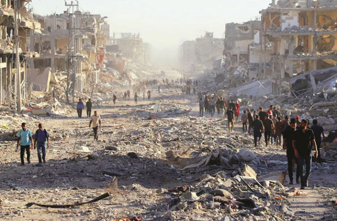 رقص کرنا ہے تو حالات کی زنجیر نہ دیکھ!